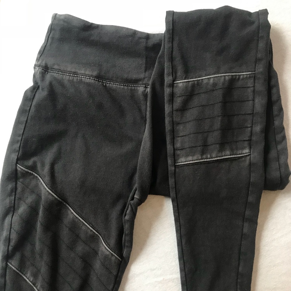 Legging with patches